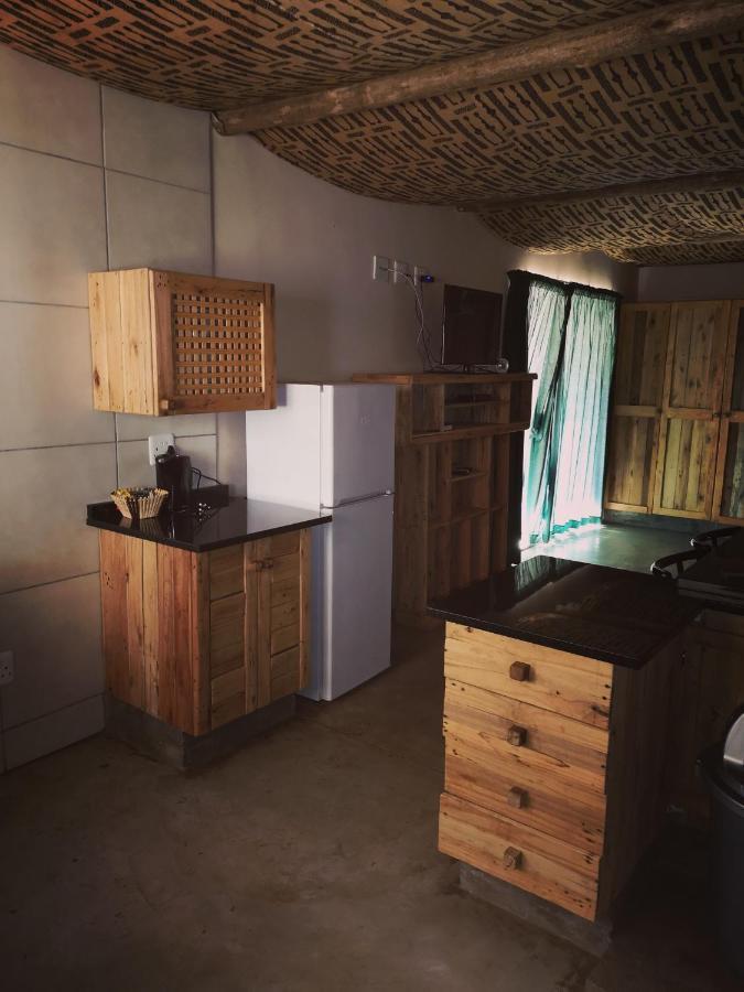 Aaa Rose Garden Guesthouse Mookgophong 外观 照片